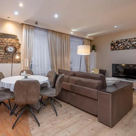 아파트 Baltic Amber In Diplomatic District & Free Parking