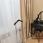 Apartment Baltic Amber In Diplomatic District & Free Parking Riga