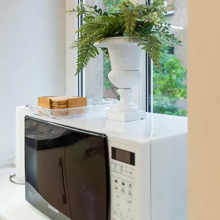 Baltic Amber In Diplomatic District & Free Parking Апартаменты