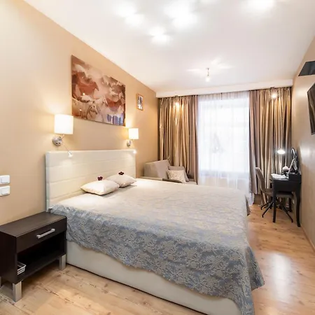 Baltic Amber In Diplomatic District & Free Parking *