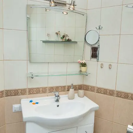Daire Baltic Amber In Diplomatic District & Free Parking