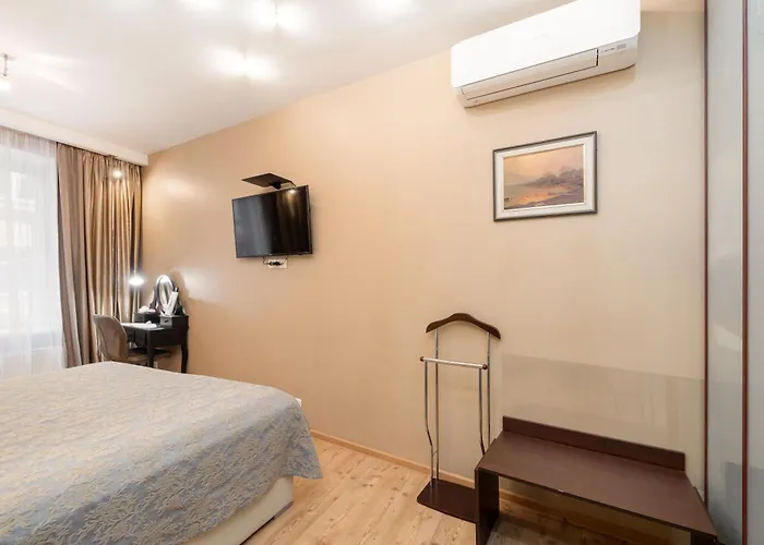 Baltic Amber In Diplomatic District & Free Parking Apartment