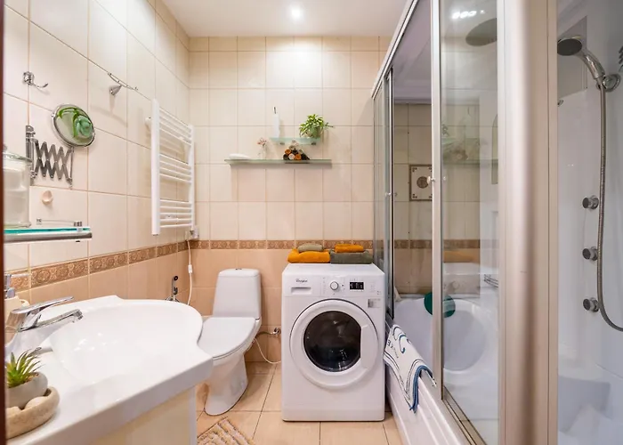 Baltic Amber In Diplomatic District & Free Parking Apartment Riga