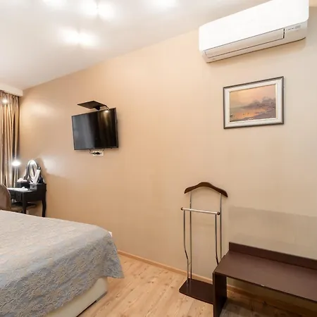 Baltic Amber In Diplomatic District & Free Parking Apartment