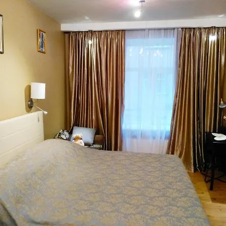 Baltic Amber In Diplomatic District & Free Parking Riga